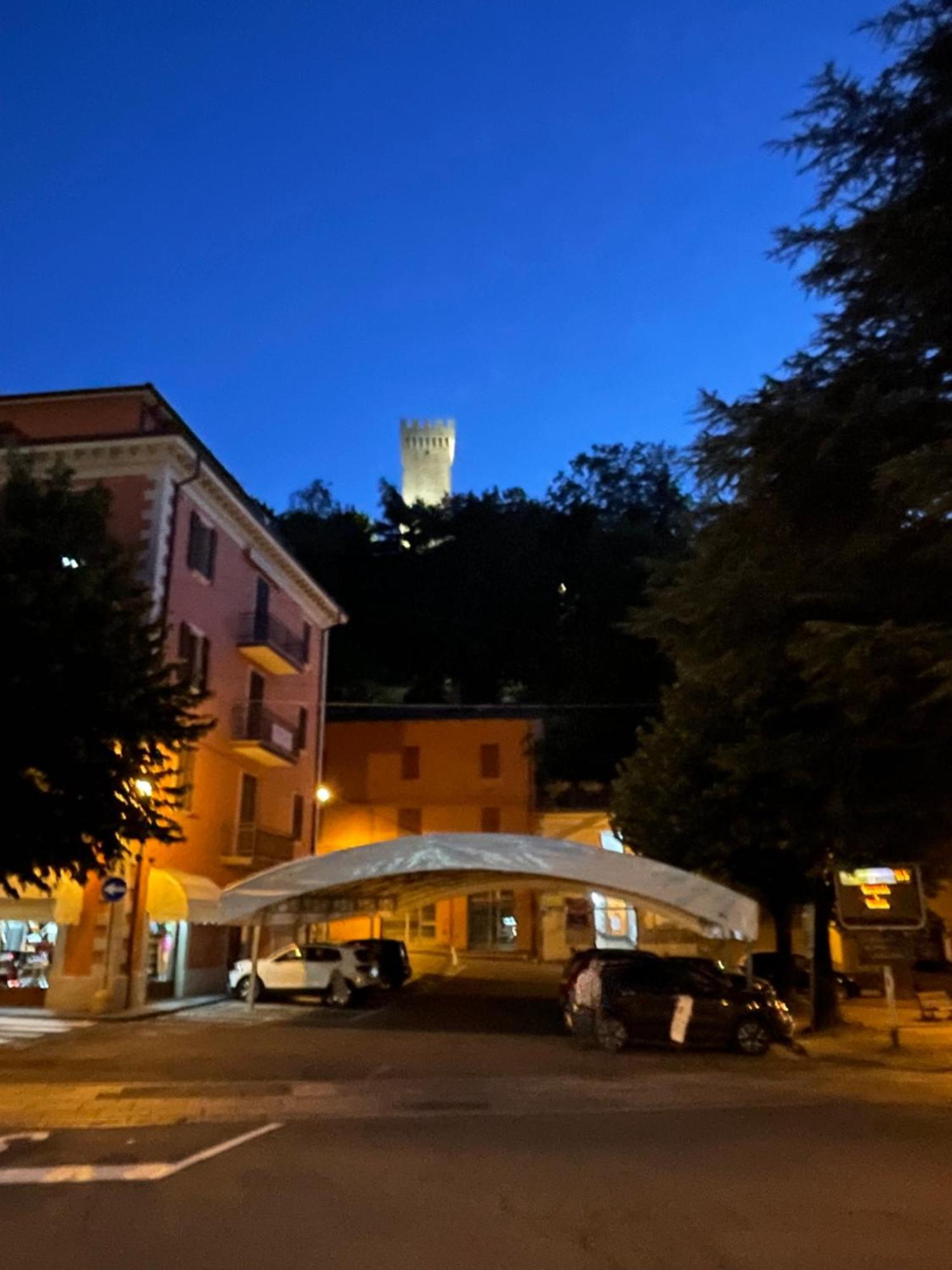 Novecento Luxury&Spa Residence 4 Stelle Montese Екстер'єр фото